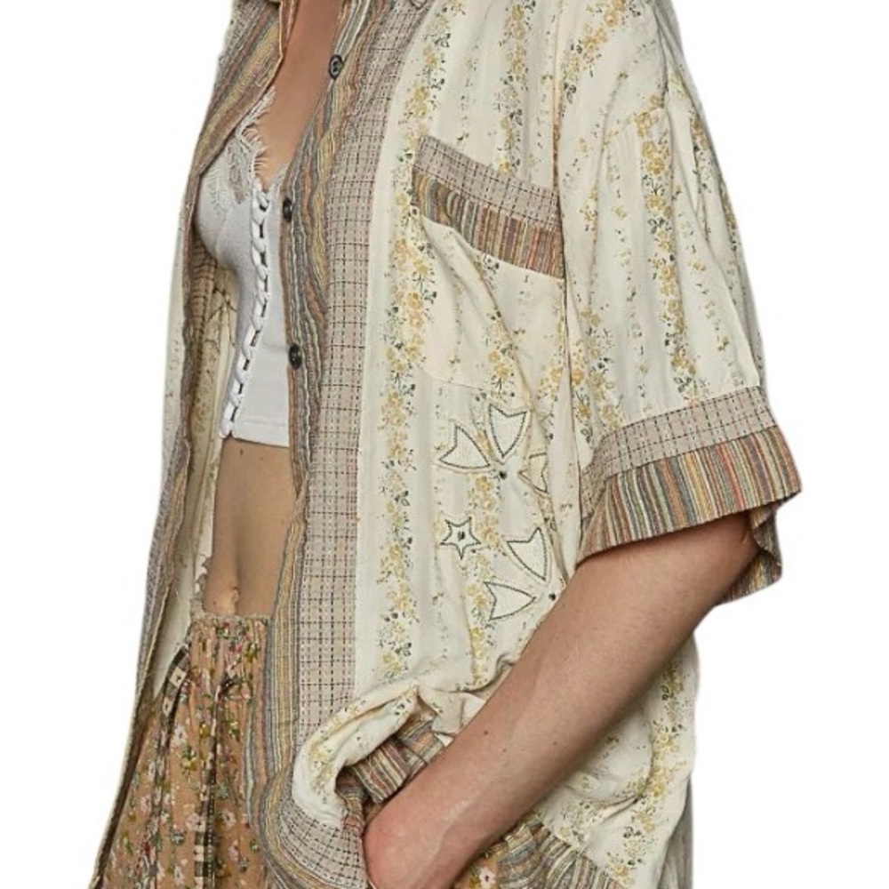 POL Printed Button Down Patchwork Short Sleeve Sh… - image 4